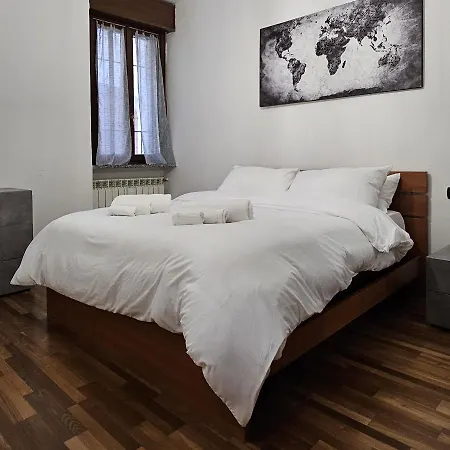 Casa Moderna Olgiate Apartmán *